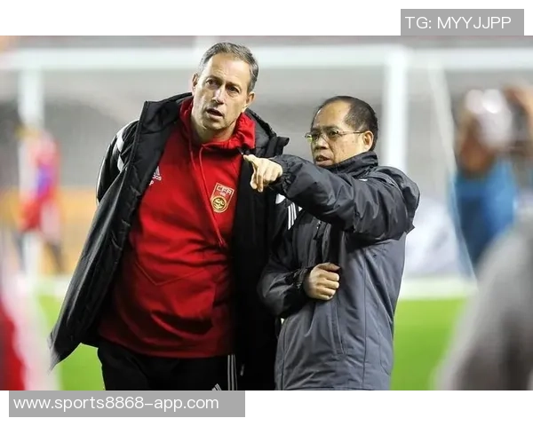 国足新教练团队引入创新设备或源自助教毛雷尔的独特构思