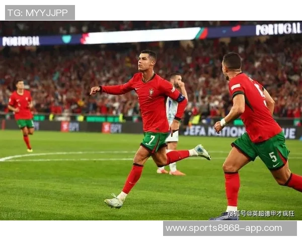 马丁内斯称赞C罗态度决定国家队主力地位30场比赛贡献25球彰显重要性